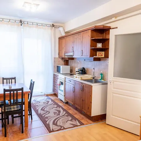 Apartment Laszlo - *